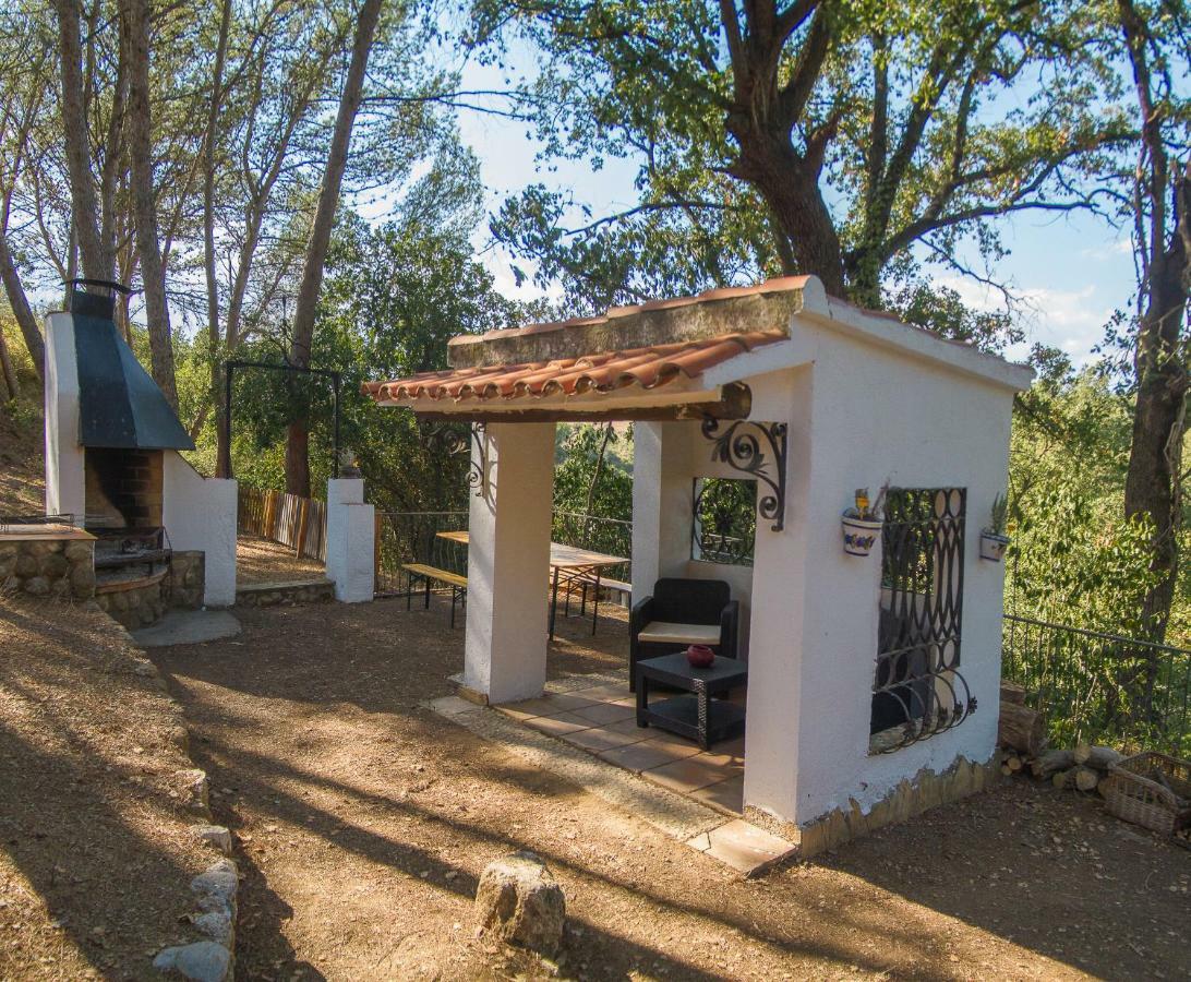 Les Canyes Cottage, Private Villa Resort Piera Exterior photo